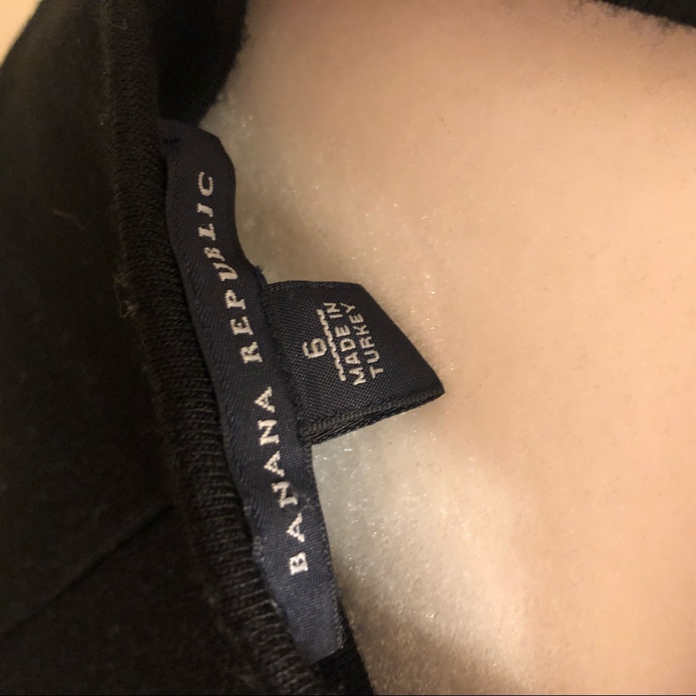 Banana republic size 6 black dress - Picture 3 of 3